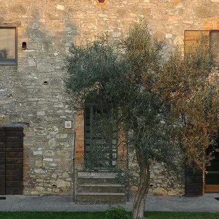 Acquaviva * Todi