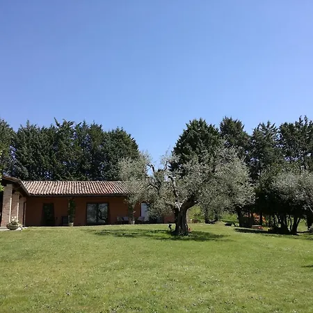 Acquaviva *