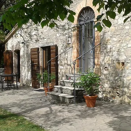 Acquaviva Country house